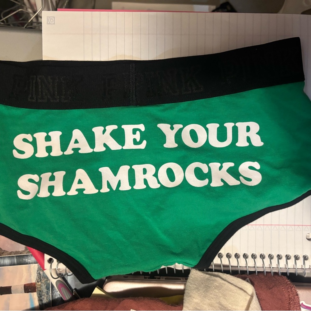 NWT VS PINK panties, Shake Your Shamrocks!!!
